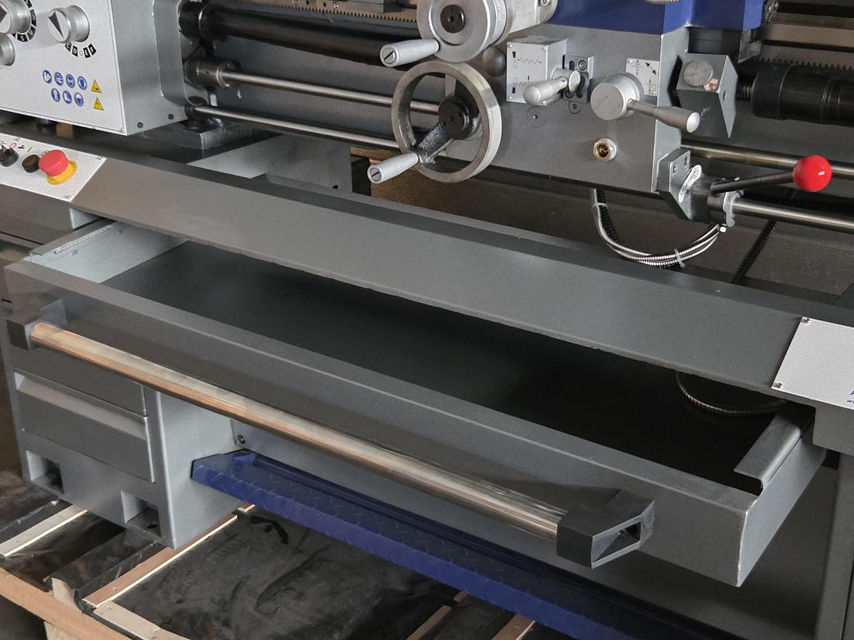 Rogi WM400x1000 lathe