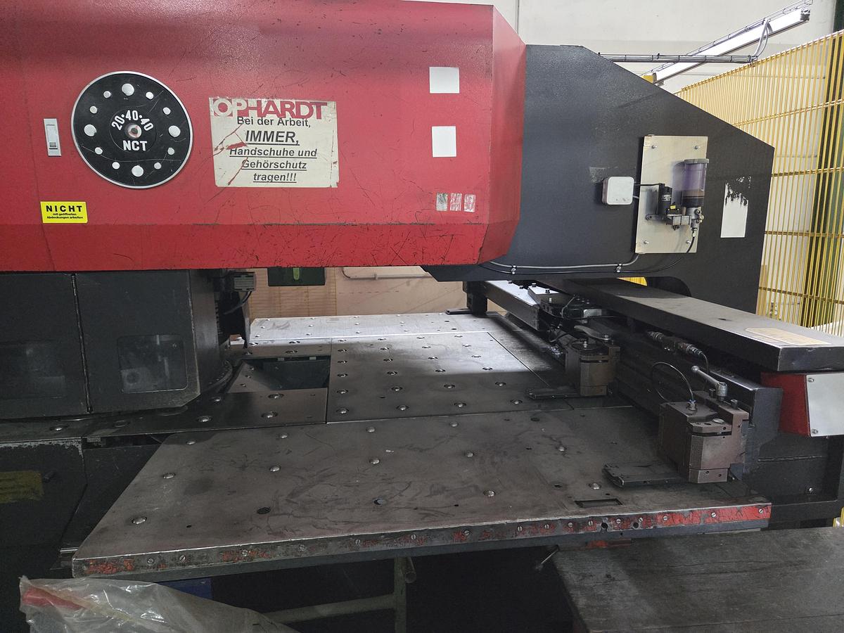 Used 1987 AMADA PEGA-204040