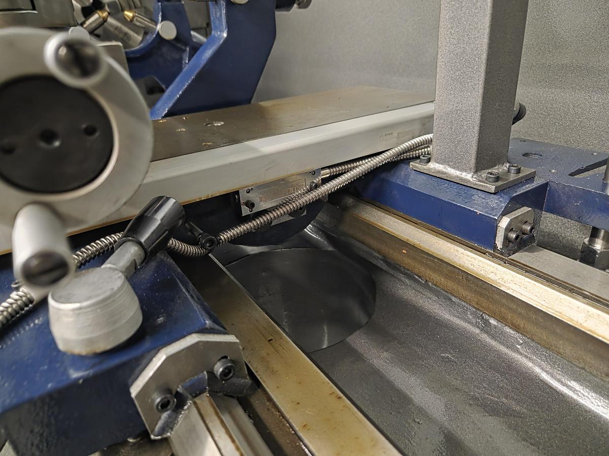 Rogi WM360Ax1000 lathe