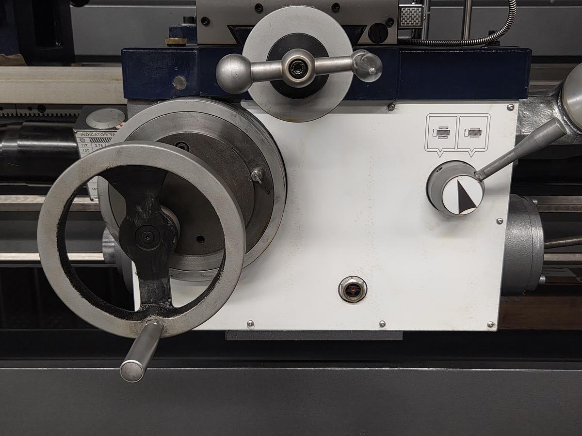 Rogi WL560x2000 lathe