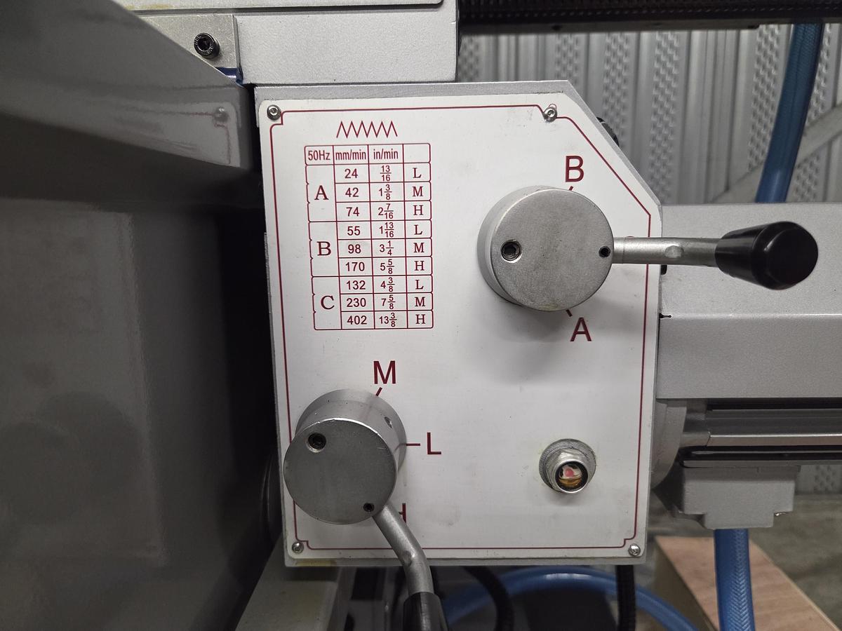 WUM100 - ROGI Universal Milling Machine