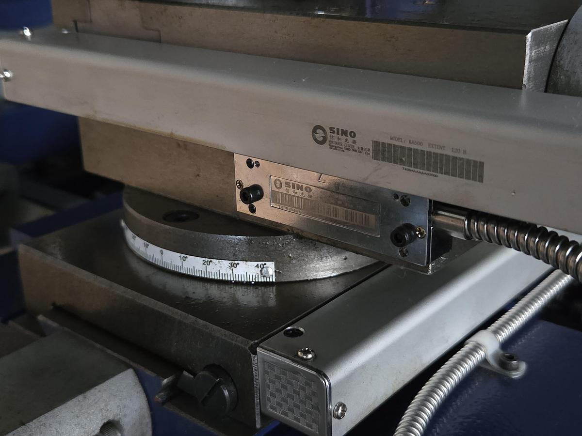 Rogi WM400x1000 lathe