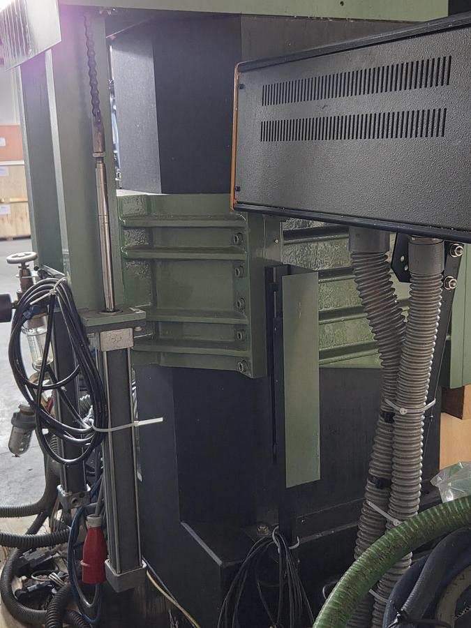 Used 1981 INTOP CP