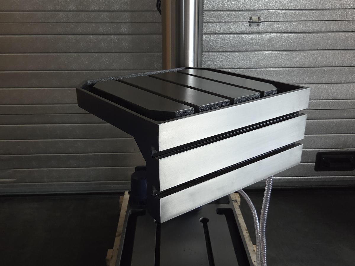 Z5040 - ROGI Drilling Machine