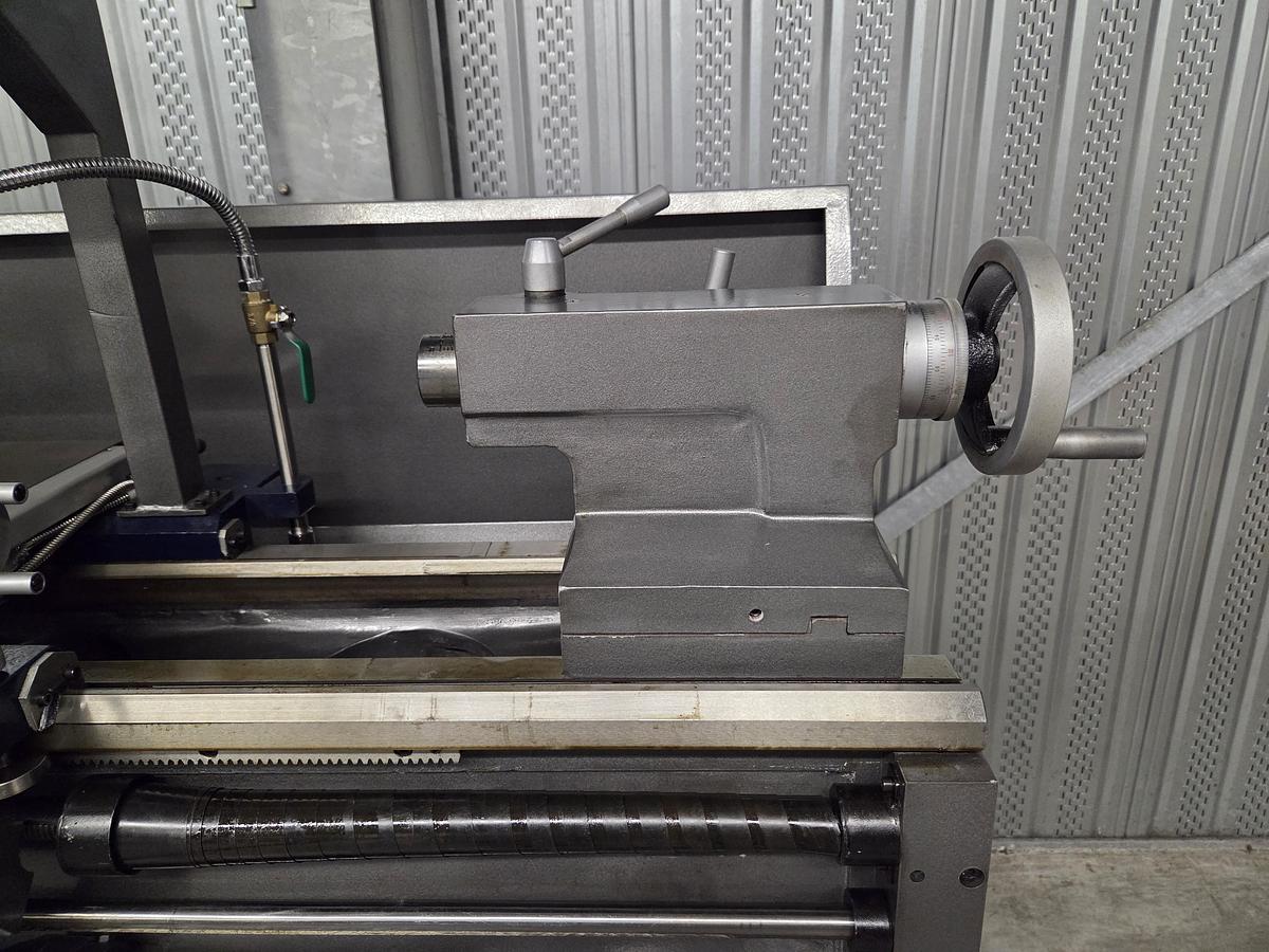 Rogi WM360Ax1000 lathe