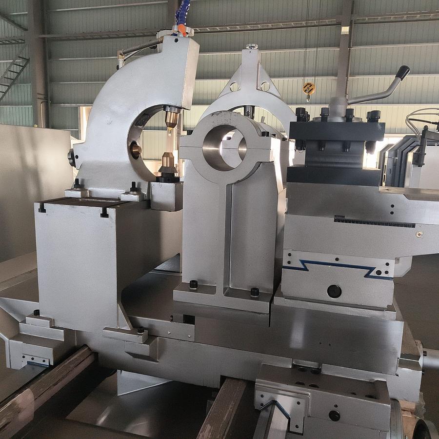 Rogi CW61160x3000 lathe