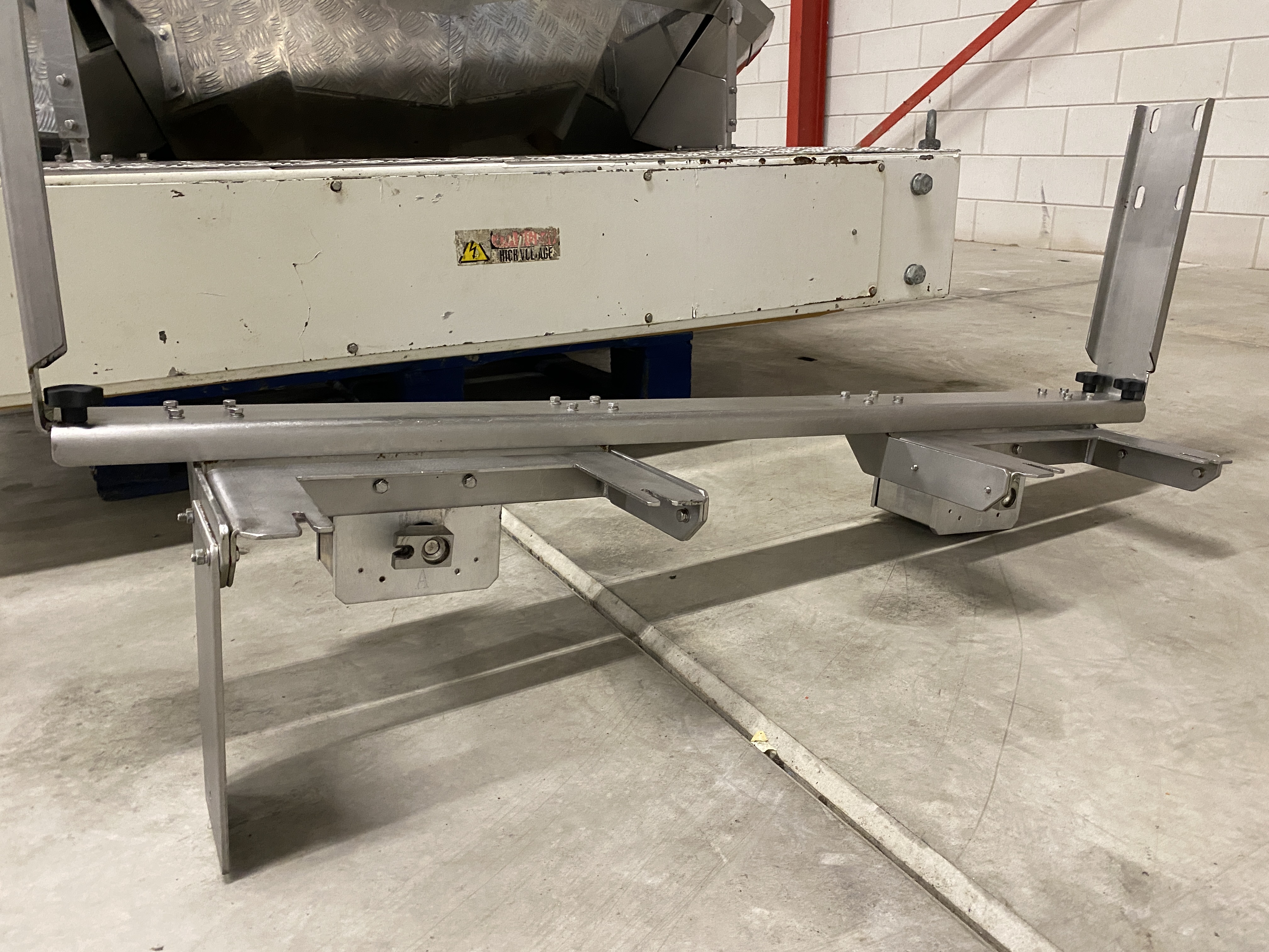 Used 2011 Yamato 20 heads Multihead weigher, 2 x 10