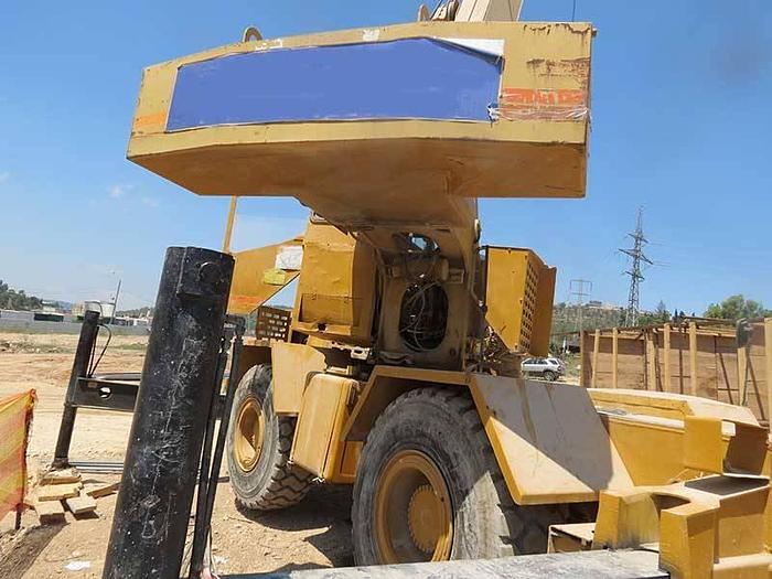 Used 1990 GROVE RT528