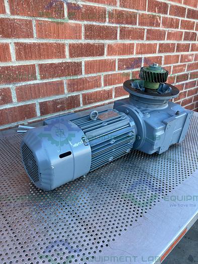 Used SEW EuroDrive  SAF77 DRE100LC4BE5/TF  Gear Motor 1455/154 r/min