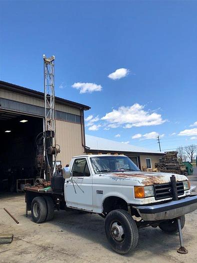 Used 1987 Acker Soil Sentry Drill Rig