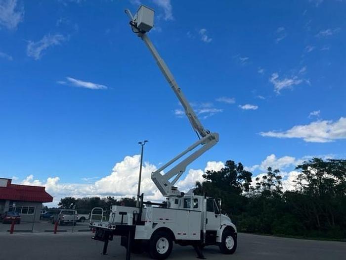 Used Versalift VST-5500SI 60ft Telescopic Bucket Boom on 2014 International 4300 SBA Reg Cab