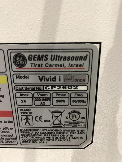 Used GE Vivid i Ultraschallgerät mit Kardio-Sonde Software Version 2.1.16 auf GE Vivid i Trolley
