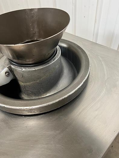 Used AM Manufacturing R-900 Round O Matic R-900