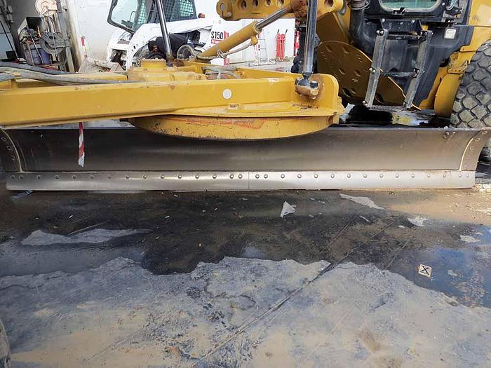 Used 2012 CATERPILLAR 140 M 2 AWD