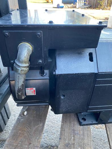 Used Yaskawa UAASKJ-37FZ300E AC Spindle Drive