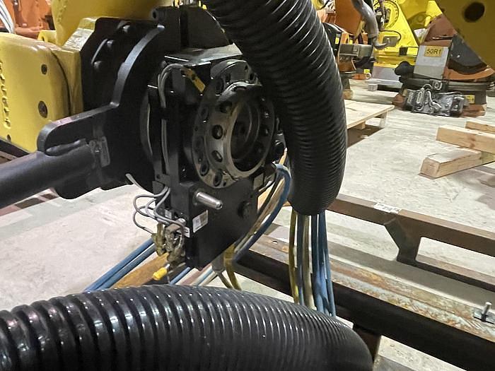 Used 2012 FANUC R2000IB/100P 6 AXIS 3500 MM X 100 KG PEDESTALL MOUNT ROBOT
