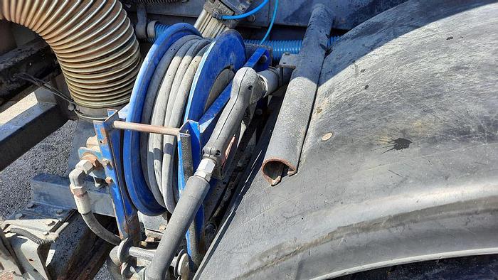 Gebruikt 2007 Scania P270 + Beam S8000