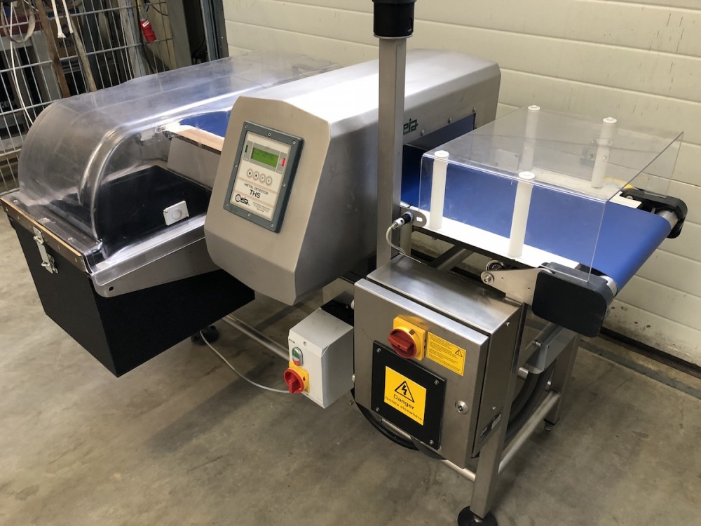 Used Ceia metaldetector with automatic reject