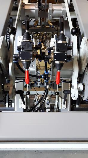 Doucet RDM Door Clamp