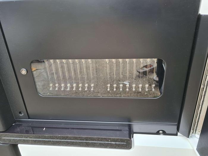 Used Illumina HiSeq 2500 Sequencer