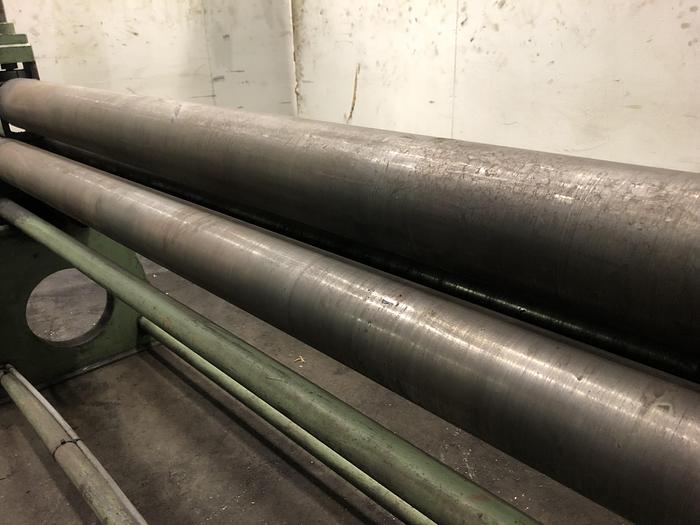 Gebruikt Universal 204