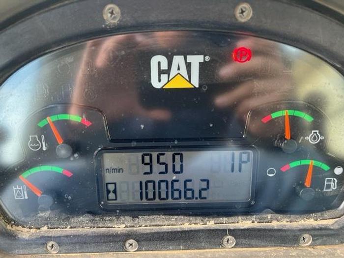Used 2010 CAT 963D/ with ripper