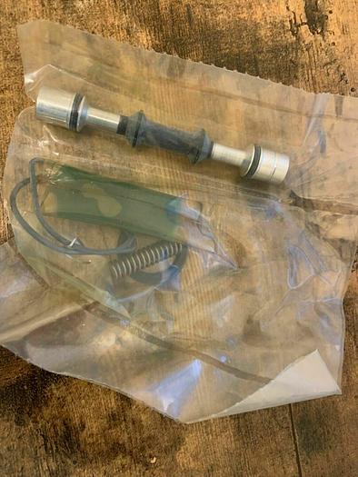 Used Parker PS5394 Valve Solenoid Repair Kit