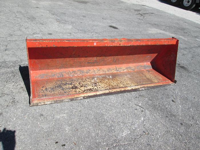 Kubota front end loader bucket 6' wide