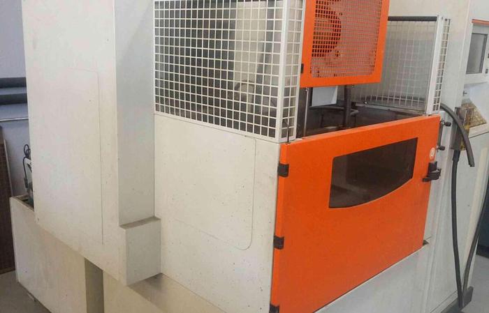 Usato 2003 CHARMILLES ROBOFIL 240