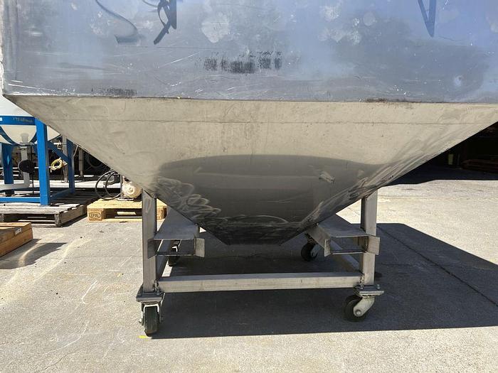 Used Hopper, 100 Cubic Feet, Stainless Steel, 5' x 5' x 5'6", Portable #S744621