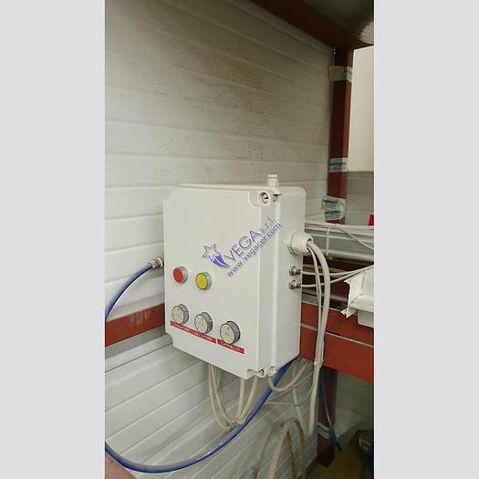 Used Hydraulic press POTVEL with 4 columns