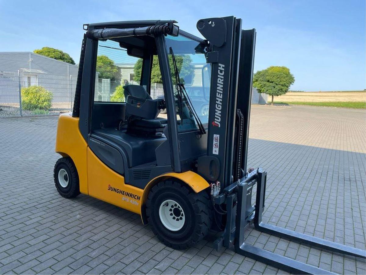 Gebraucht Gabelstapler Jungheinrich Typ DFG 430s SP G+E 120-470 DZ