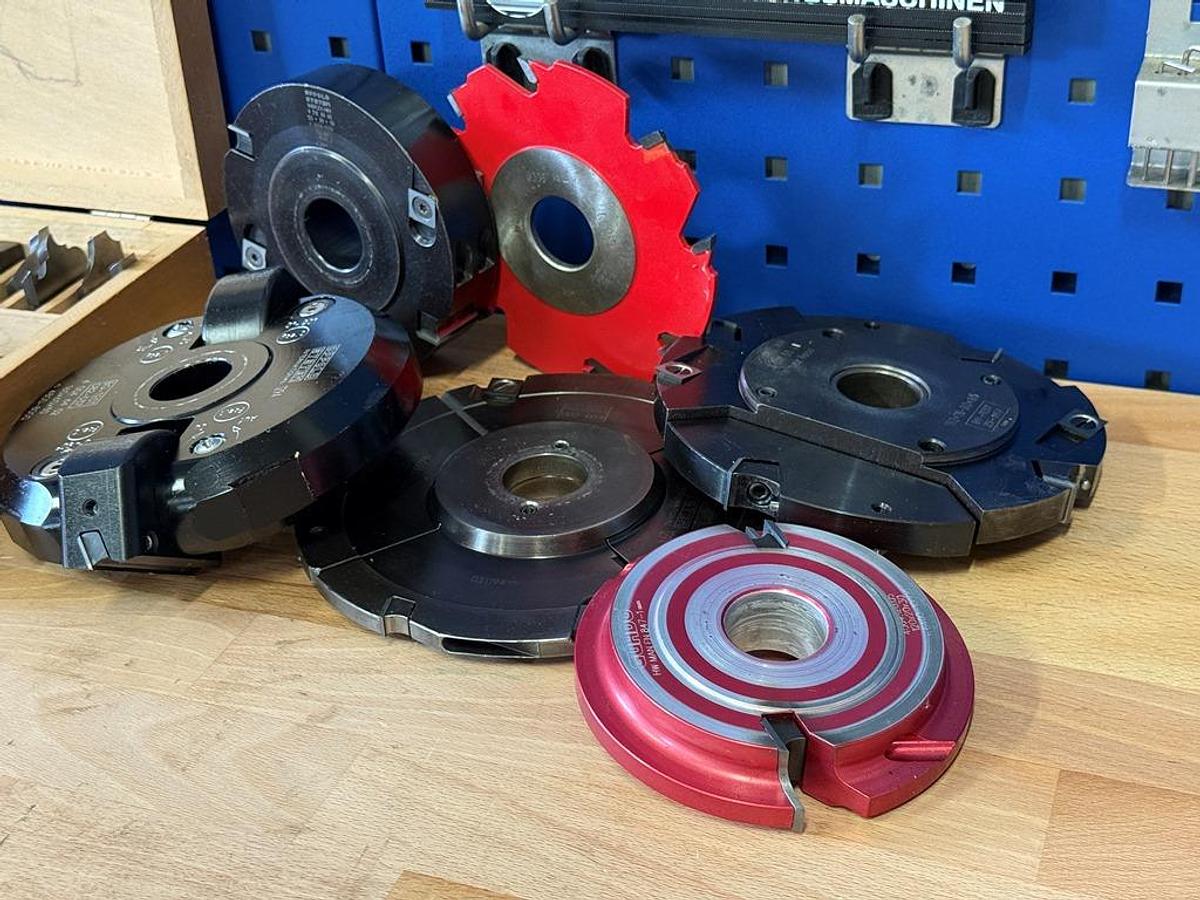 Gebraucht Posten Werkzeuge für Tischfräsen