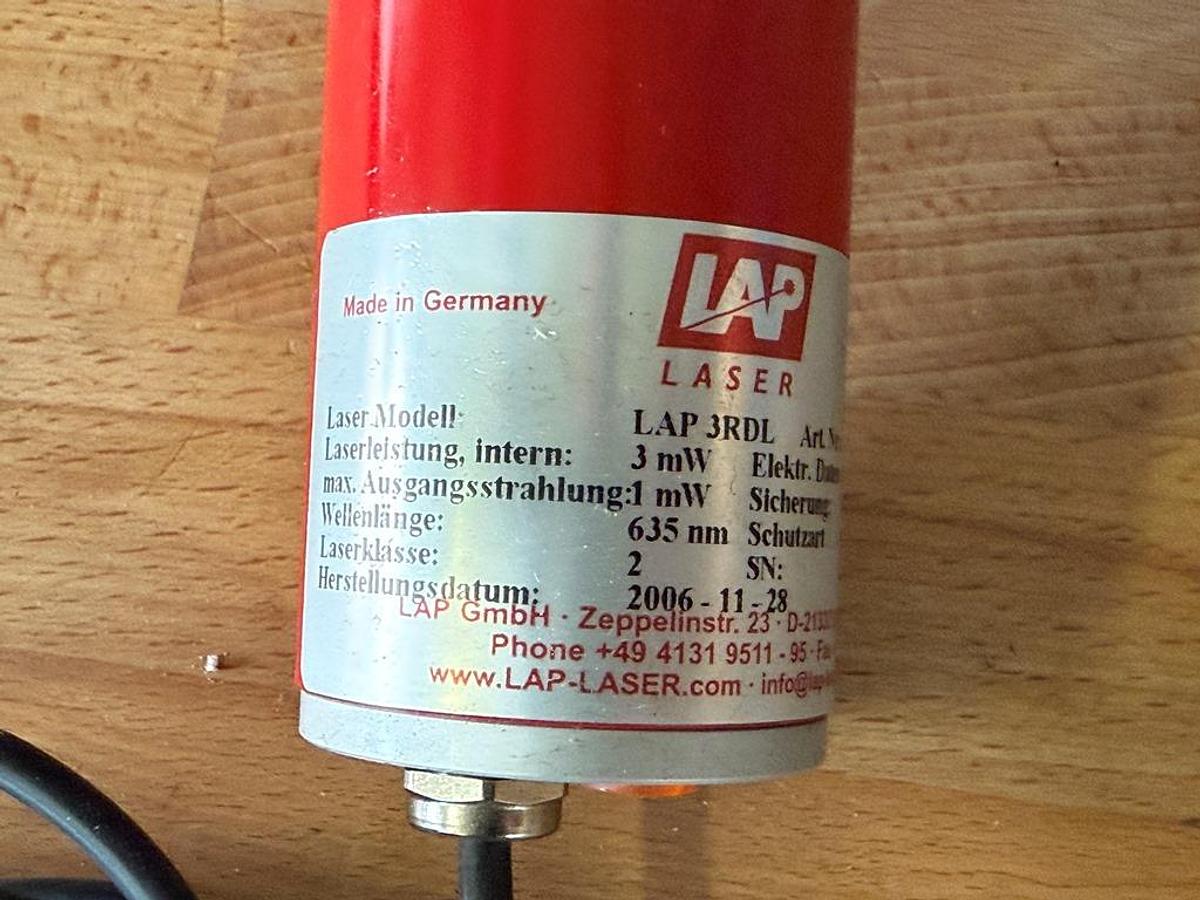 Gebraucht Zwei Linienlaser / Positionierlaser LAP mit Halterung