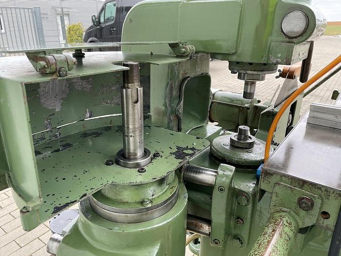 Gebraucht Zapfenschneid- und Schlitzmaschine Festo ZA