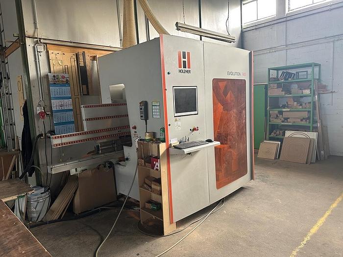 Gebraucht Vertikales Bearbeitungszentrum HolzHer Evolution 7405 4 mat