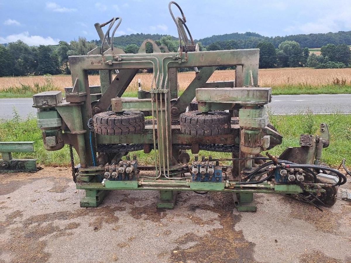 Gebraucht Zentrier-Maschine für Sägewerksanlagen
