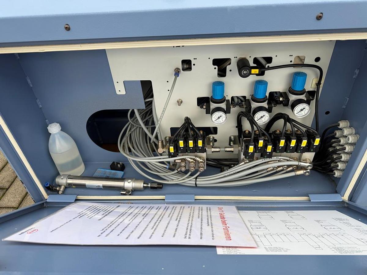 Gebraucht Kantenanleimmaschine Hebrock EURO 3001