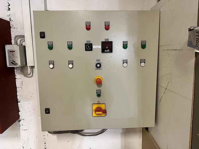 Gebraucht Komplette Lackieranlage Nestro/Berkmann Typ 3101/2101