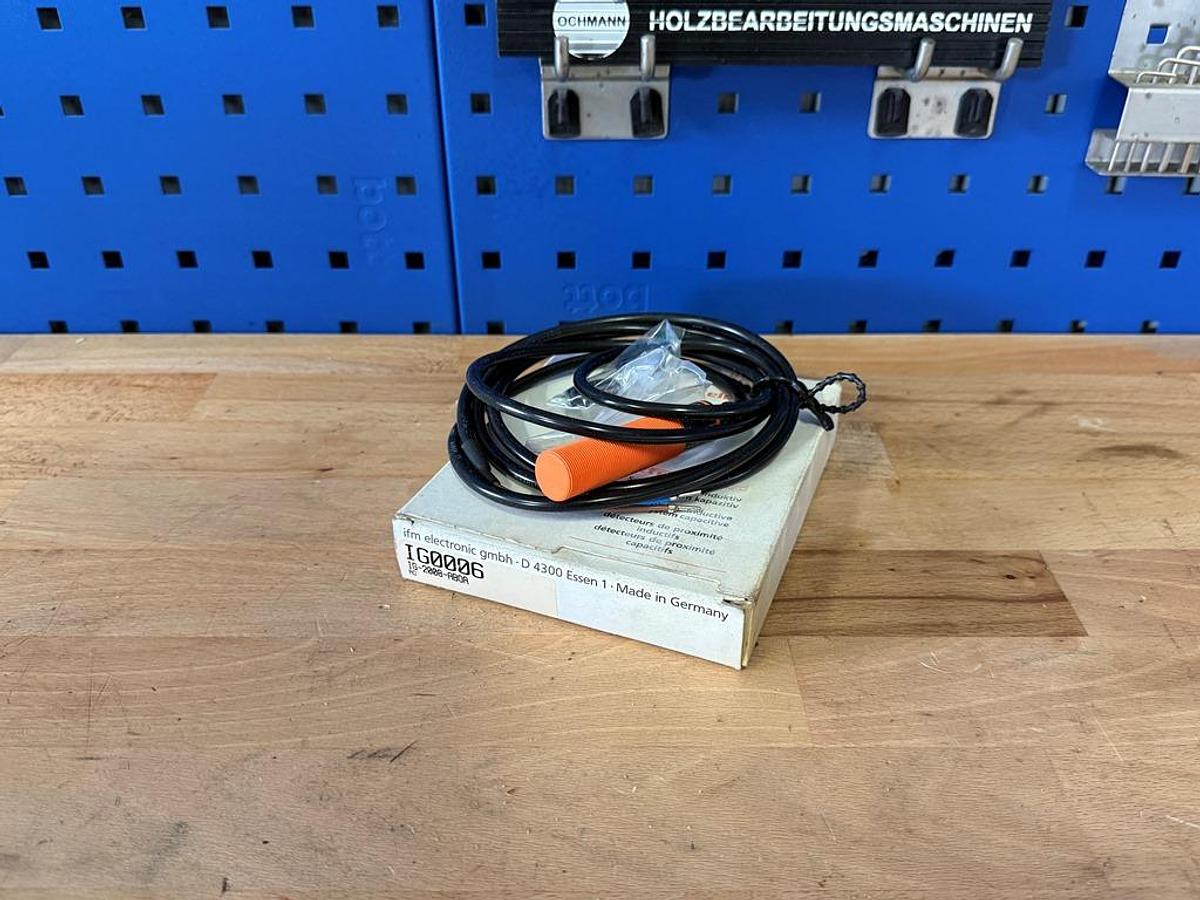 Neuwertig Induktiver Sensor IFM IG-2008-ABOA 