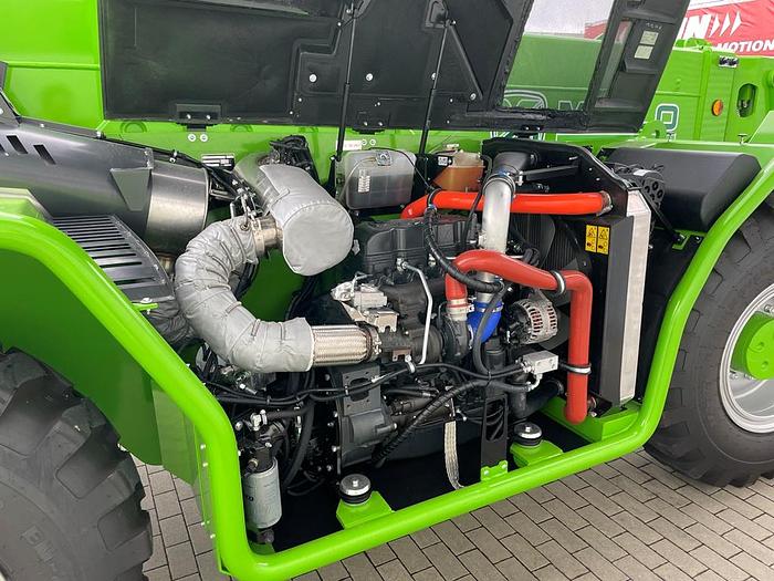 Neuwertig Teleskopmaschine Merlo P 120.10 HM