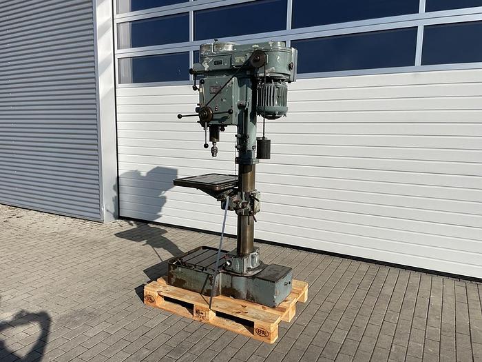 Gebraucht Ständerbohrmaschine HIW B074VAS