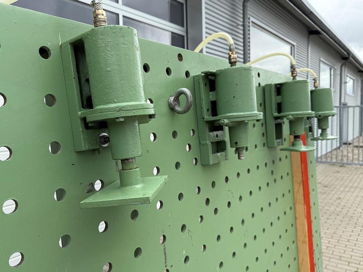 Gebraucht Pneumatische Verleimpresse