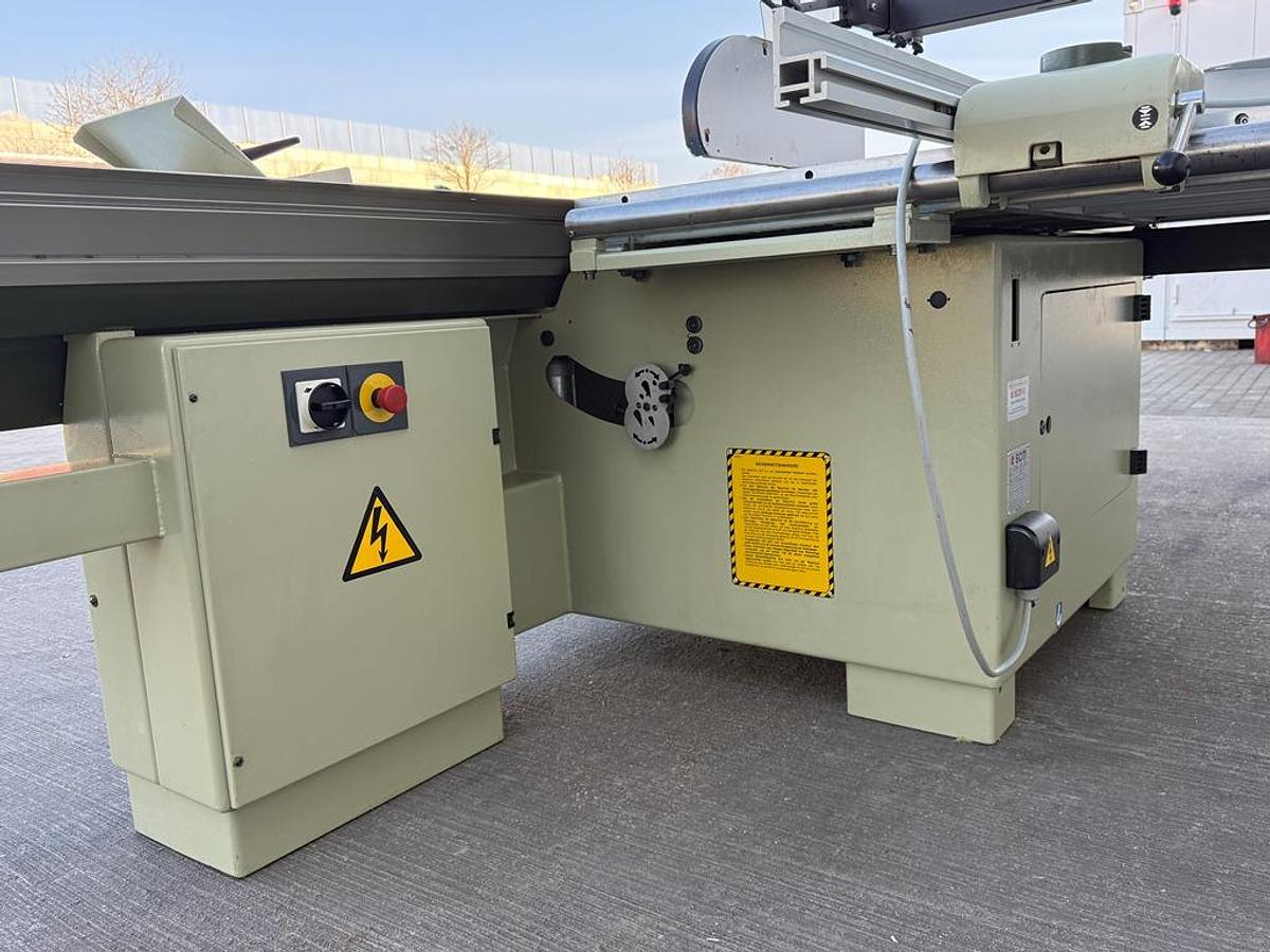 Gebraucht Formatkreissäge SCM SI 3200 N