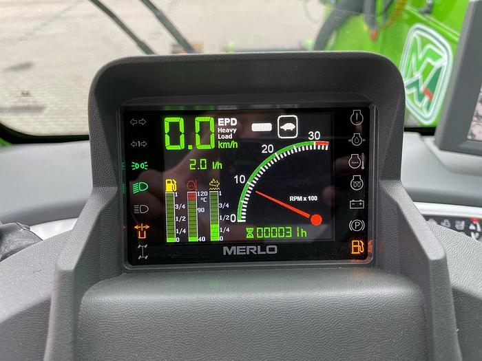 Neuwertig Teleskopmaschine Merlo P 120.10 HM