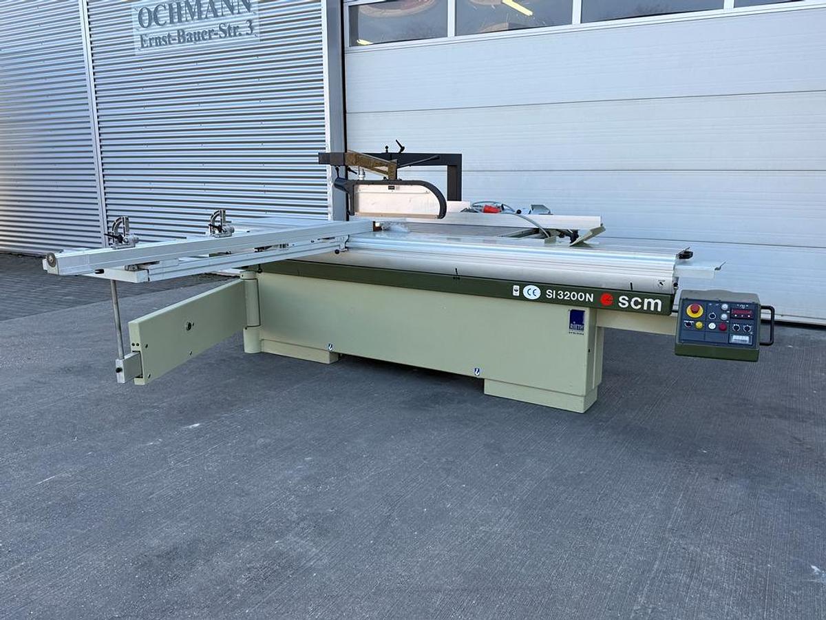 Gebraucht Formatkreissäge SCM SI 3200 N