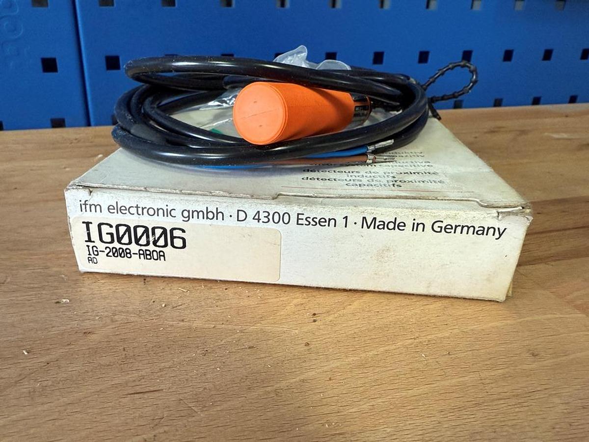 Neuwertig Induktiver Sensor IFM IG-2008-ABOA 