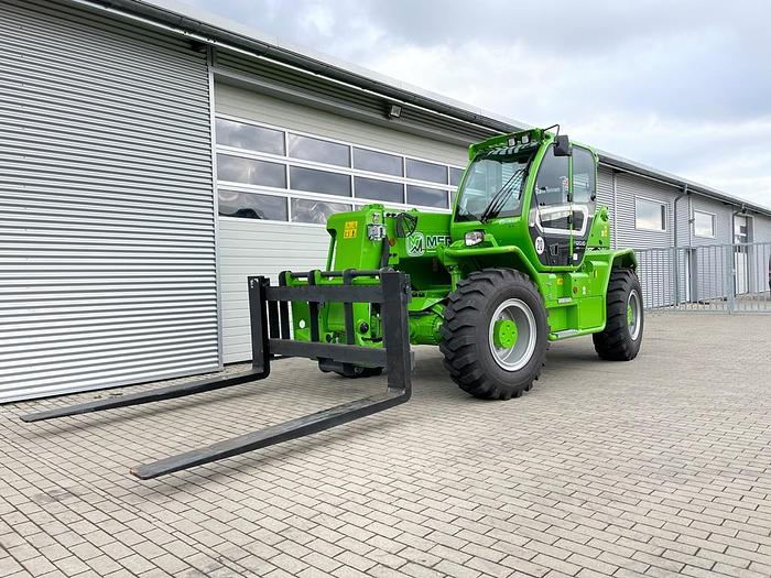 Neuwertig Teleskopmaschine Merlo P 120.10 HM