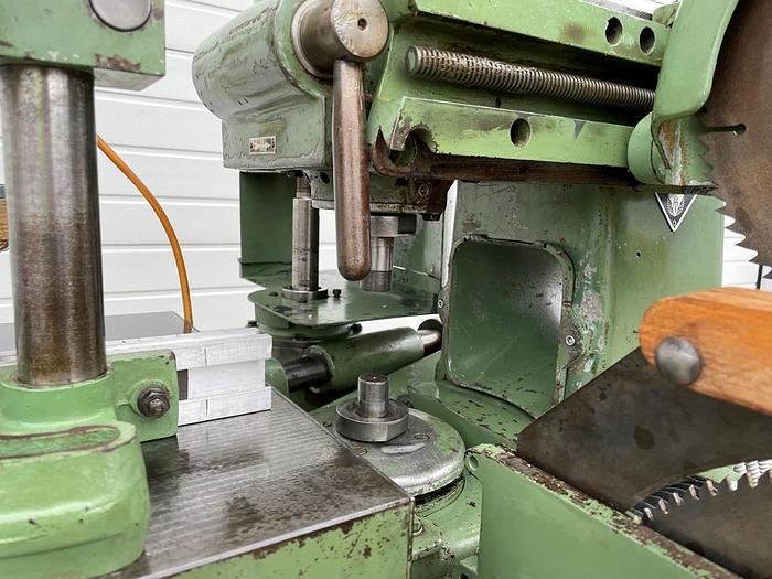 Gebraucht Zapfenschneid- und Schlitzmaschine Festo ZA