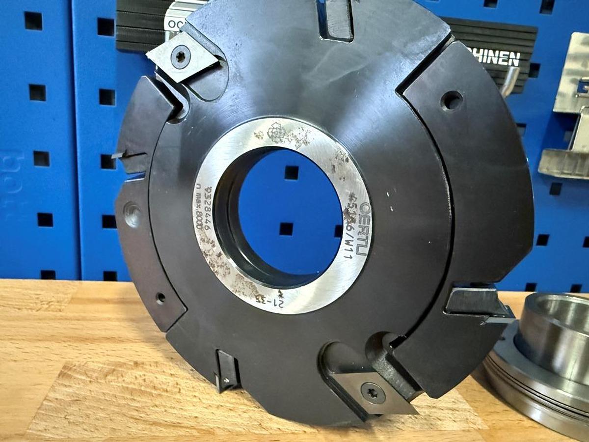 Neuwertig Verstell-Nut-Fräser Örtli mit Buchse und Zwischenringen